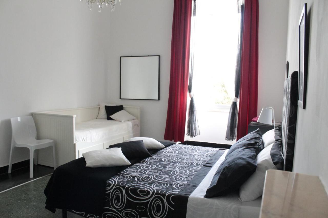 Rooms 18A Генуа Екстериор снимка
