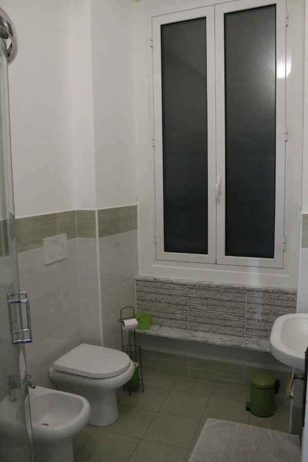 Rooms 18A Генуа Екстериор снимка