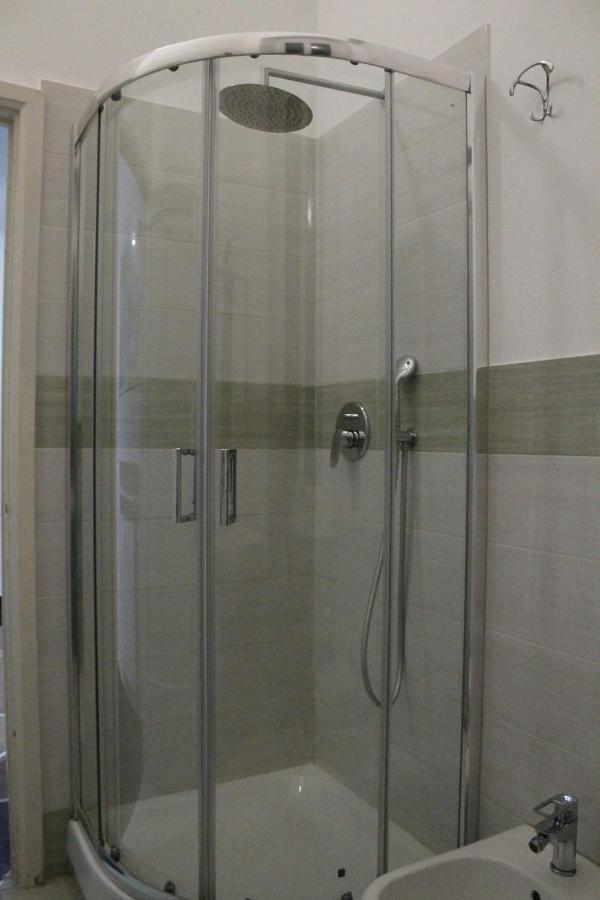 Rooms 18A Генуа Екстериор снимка