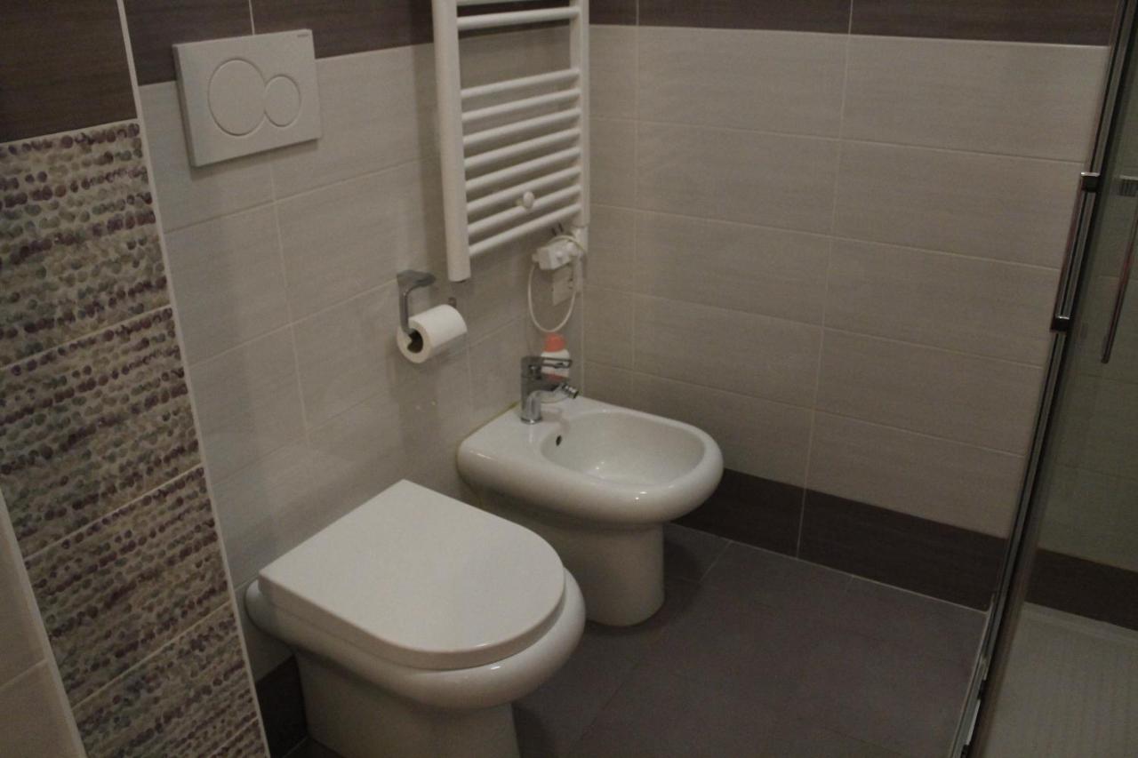 Rooms 18A Генуа Екстериор снимка