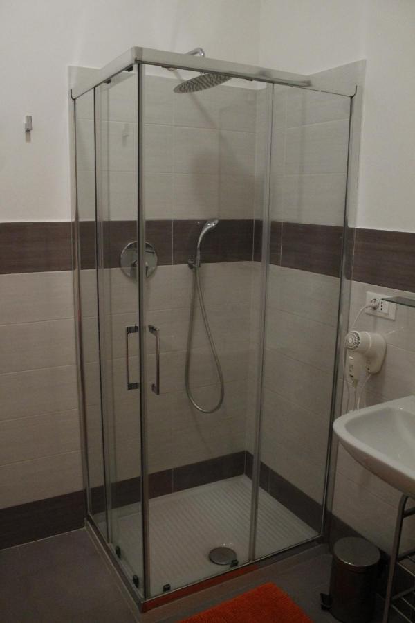 Rooms 18A Генуа Екстериор снимка