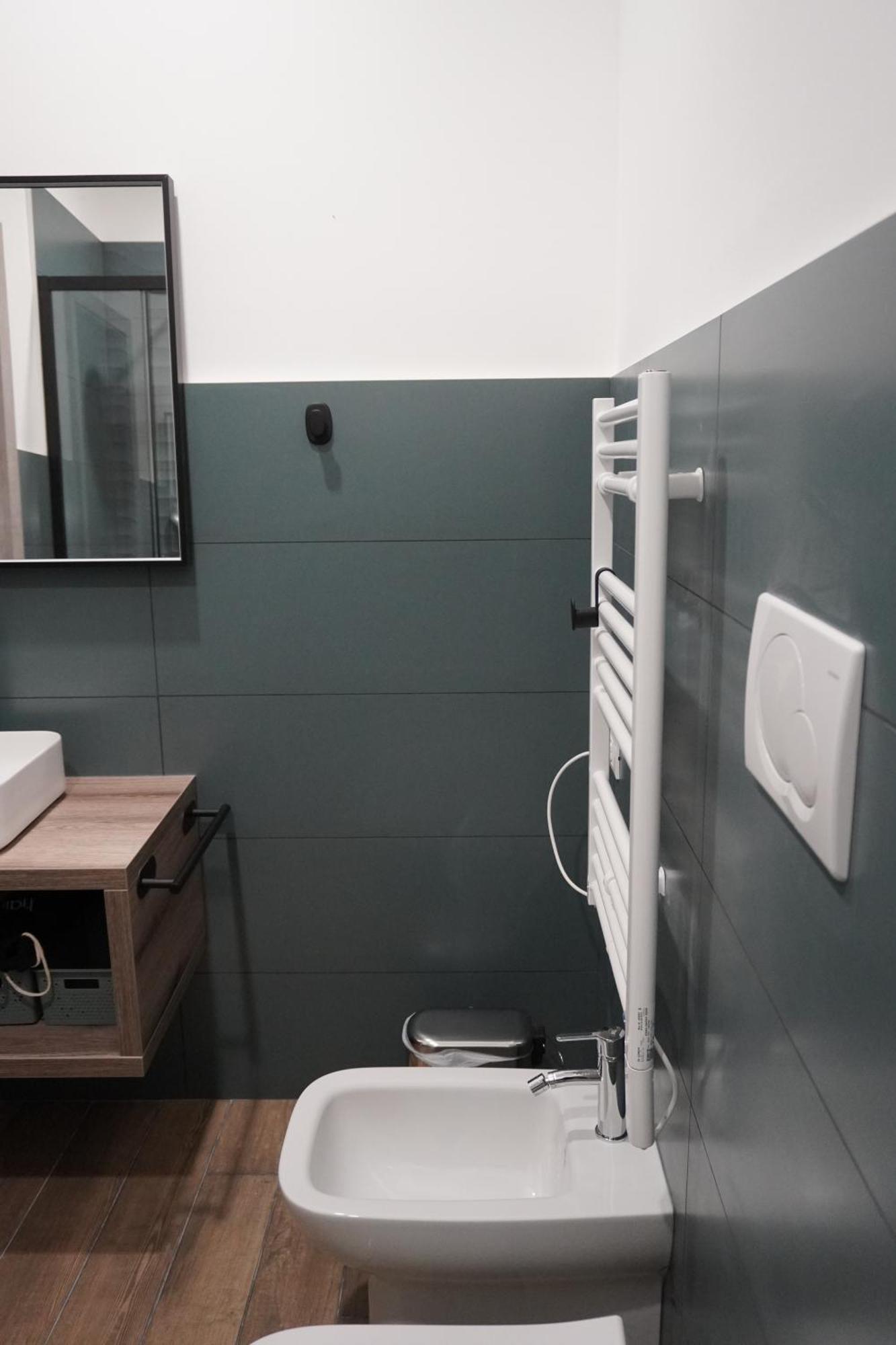 Rooms 18A Генуа Екстериор снимка