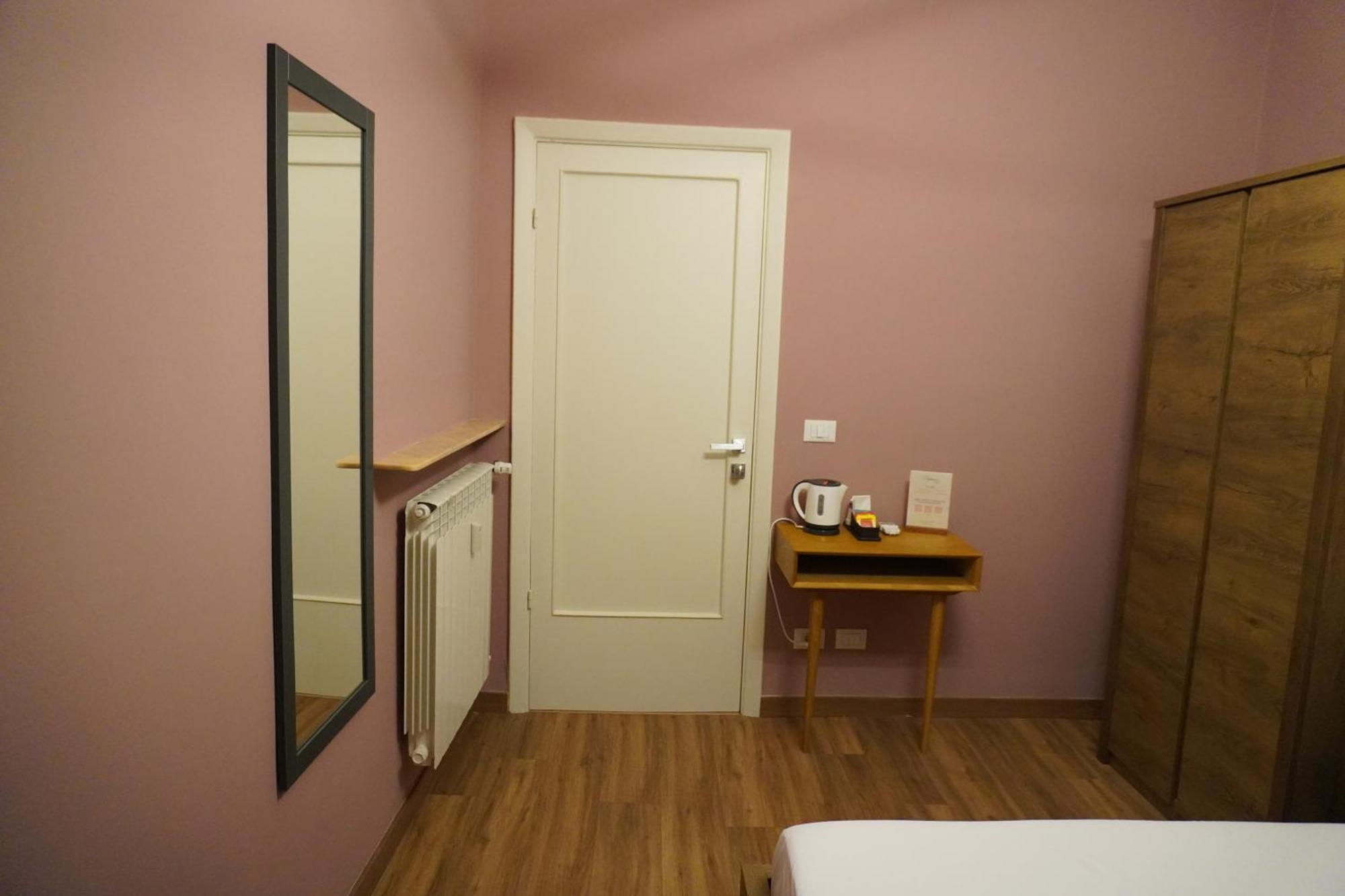 Rooms 18A Генуа Екстериор снимка